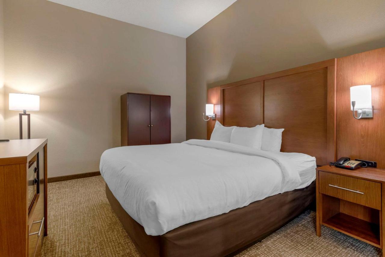 Comfort State Area Hotel